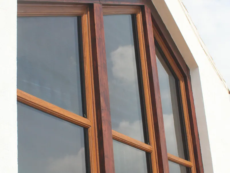 Bay Windows — Gallery Holland Park