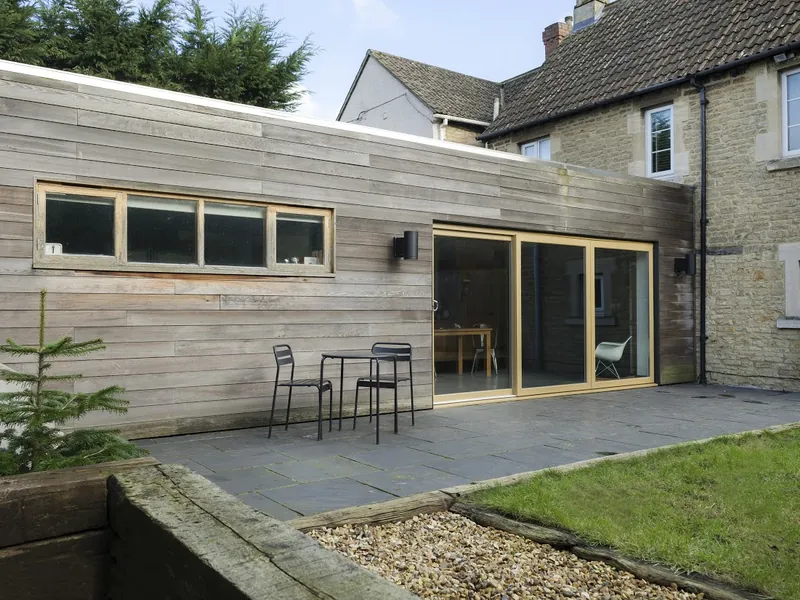 Sliding Windows — Gallery Holland Park